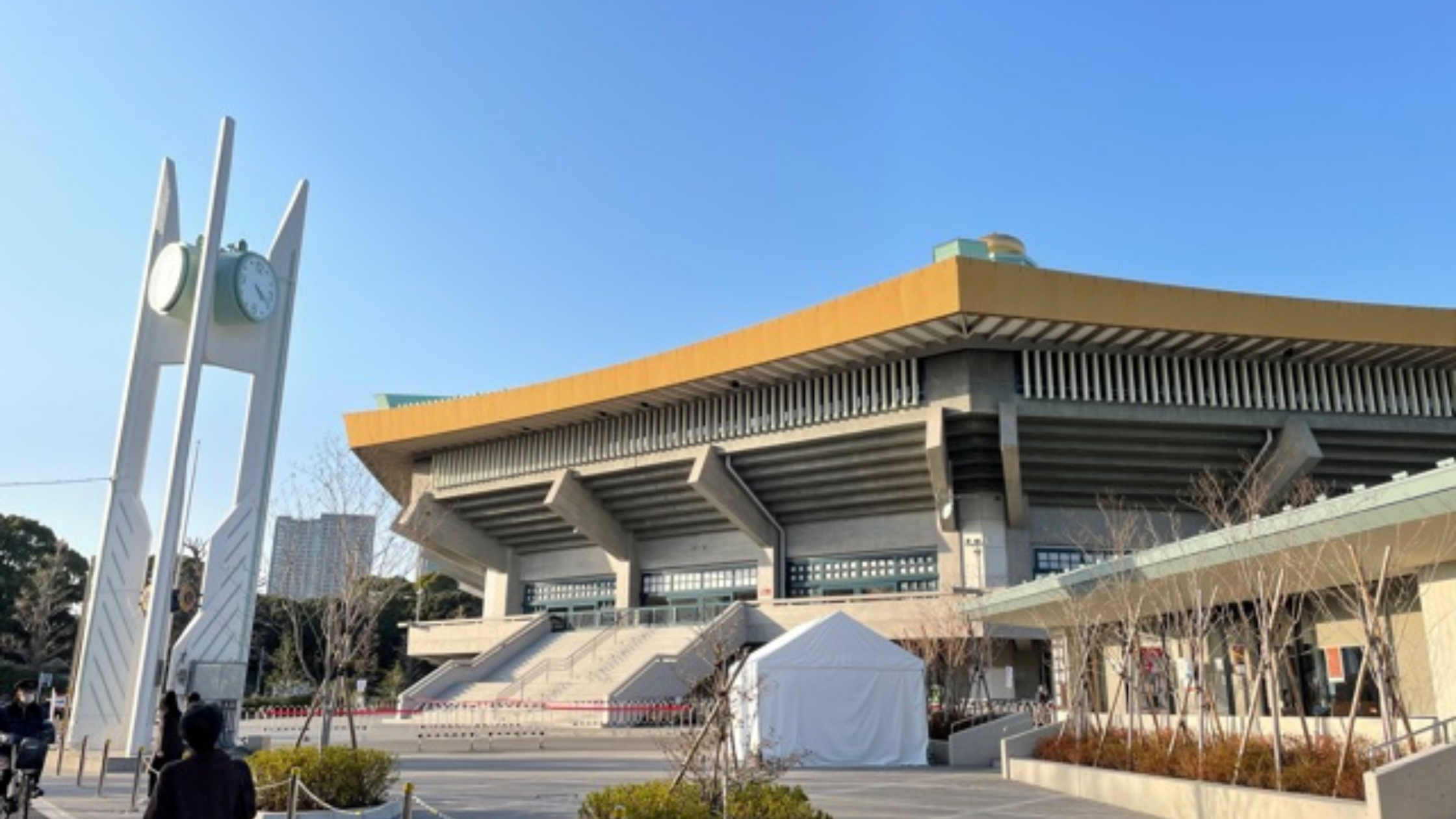 日本武道館で渡辺真知子さん 大橋純子さん サーカスと共演